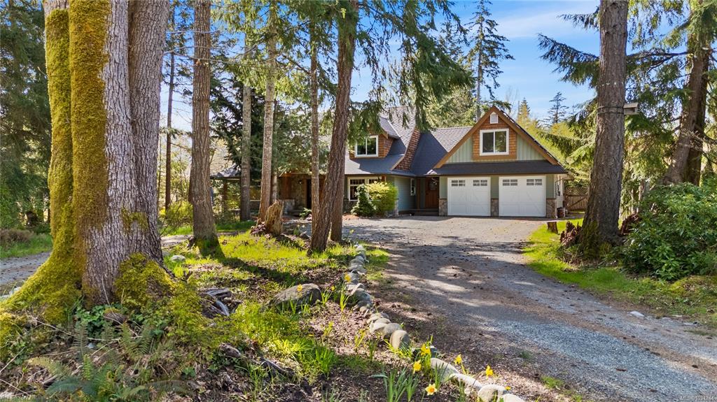 Second View of 583 Nature Park Dr, Campbell River, BC, V9W 7Z9