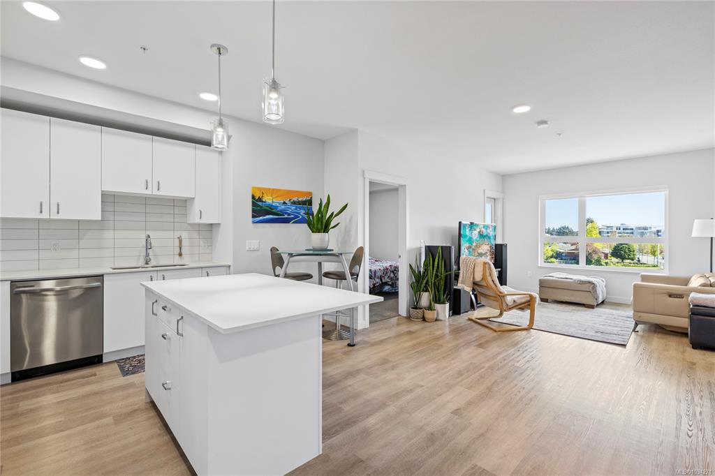 164 Alberni Hwy, 1034271, BC,