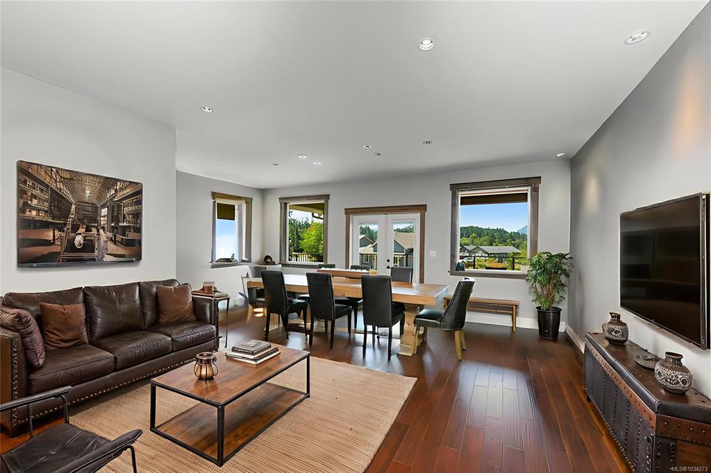 Fifth View of 263 Tal Rd, Lake Cowichan, BC, V0R 2G0