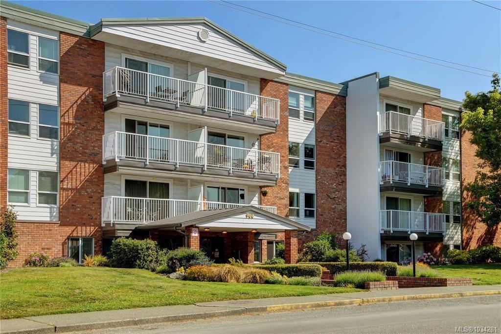 900 Tolmie Ave, 1034281, BC,