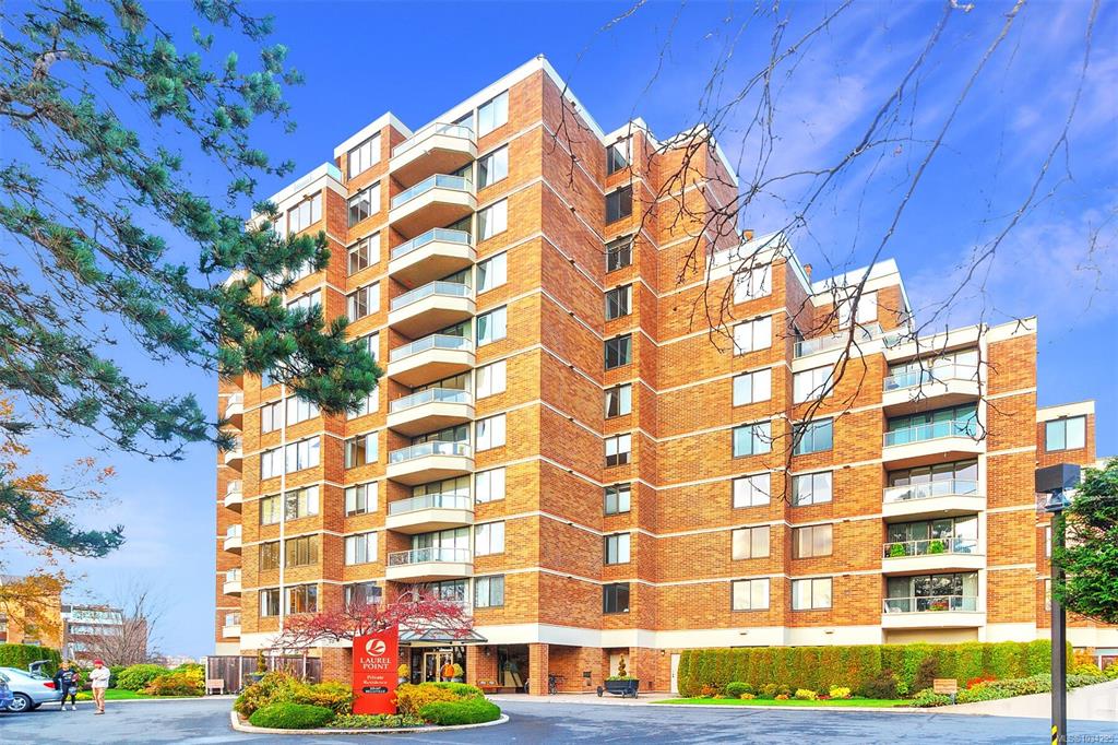 Fifth View of 225 Belleville St, Victoria, BC, V8V 4T9
