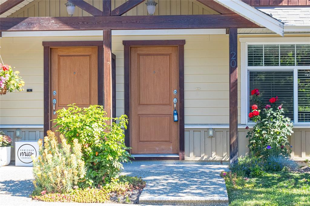 Fourth View of 3050 Sherman Rd, The Sequoia, Duncan, BC, V9L 0E4