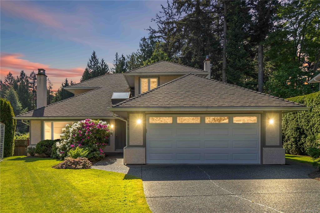 5195 Walema Crt, 1034312, BC,