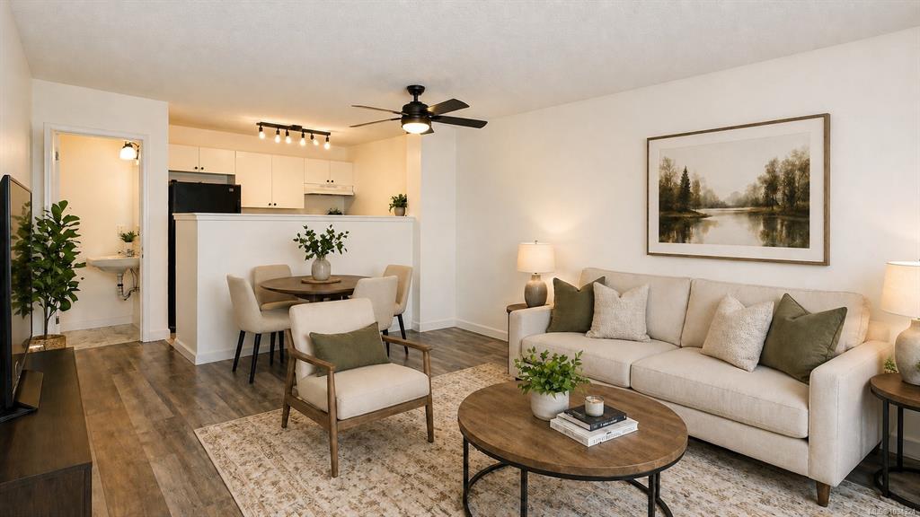 824 Island Hwy S, 1034324, BC,