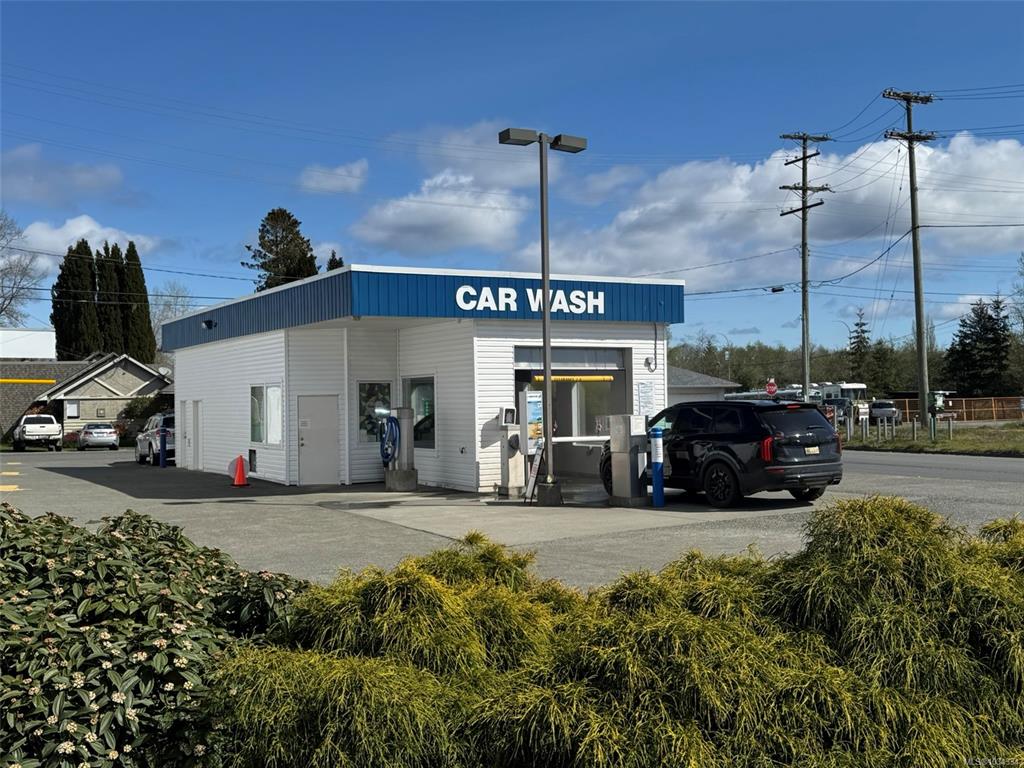 2060 Island Hwy, 1034334, BC,
