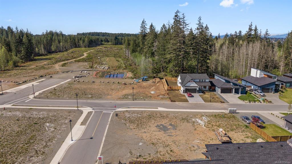 Fourth View of 804 Salal St, Campbell River, BC, V9H 0G4