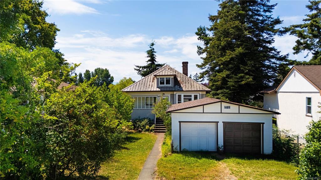 Third View of 95 Sims Ave, Saanich, BC, V8Z 1J9