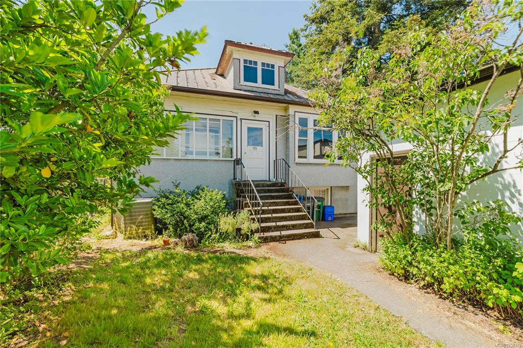 Fourth View of 95 Sims Ave, Saanich, BC, V8Z 1J9