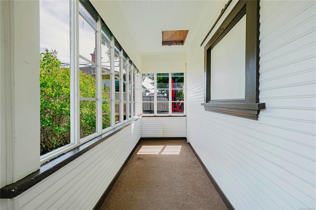 Fifth View of 95 Sims Ave, Saanich, BC, V8Z 1J9