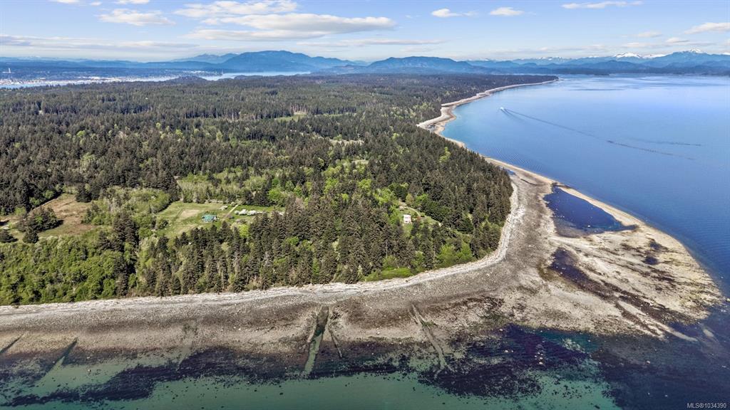 Third View of 264 Sutil Rd, Quadra Island, BC, V0P 0A8
