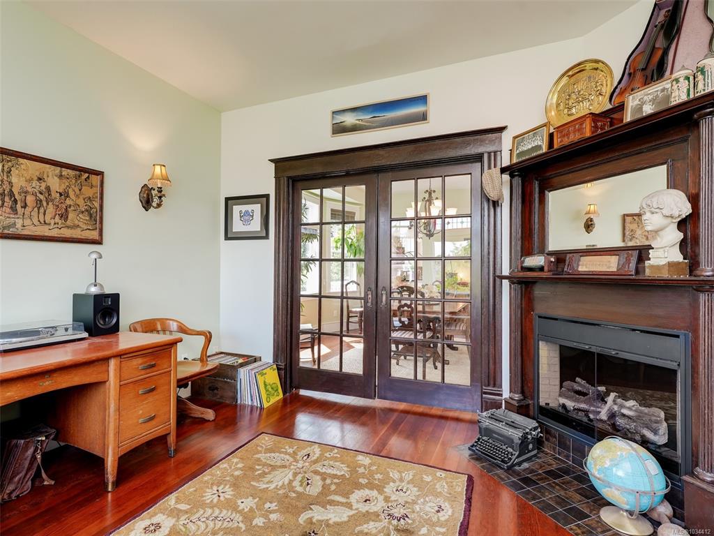 Fourth View of 833 Princess Ave, Victoria, BC, V8T 1K7