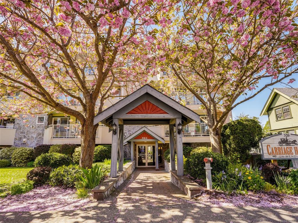 320 Menzies St, 1034432, BC,
