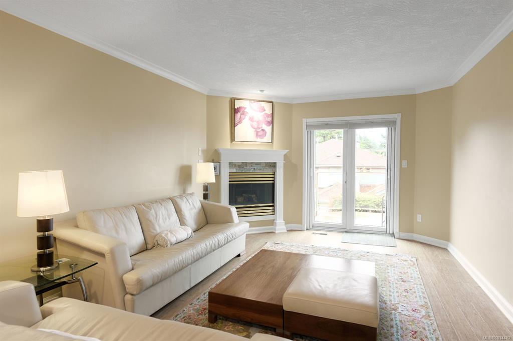 Third View of 500 Marsett Pl, Royal Pines, Saanich, BC, V8Z 7J1