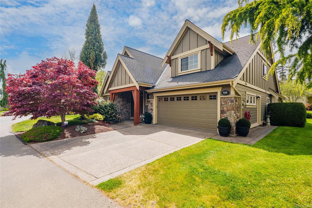 Third View of 646 Eaglewood Crt, Eaglewood, Qualicum Beach, BC, V9K 0A3