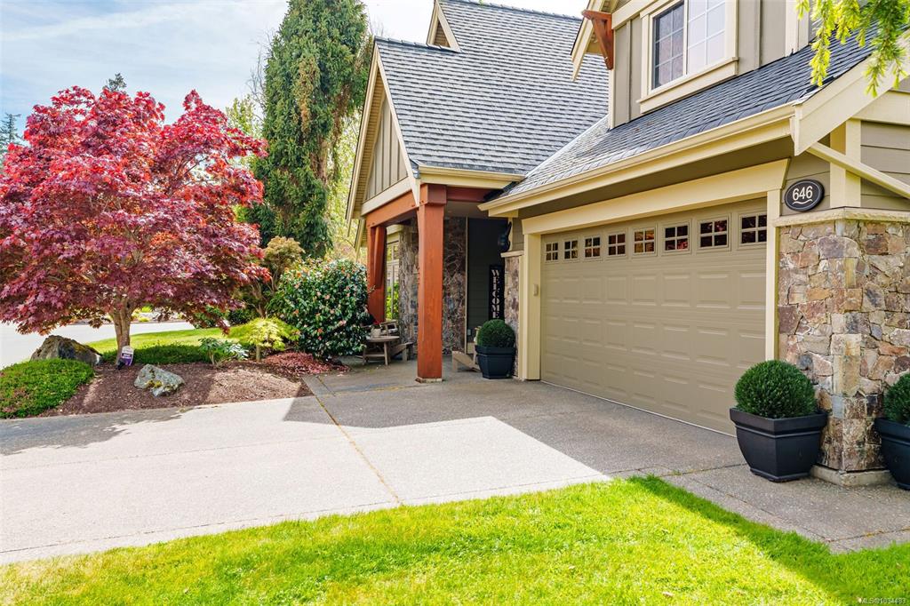 Fourth View of 646 Eaglewood Crt, Eaglewood, Qualicum Beach, BC, V9K 0A3