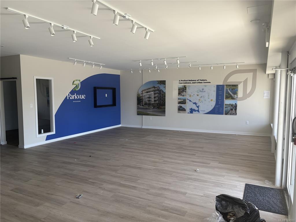 Fourth View of 3500 Quadra St, Victoria, BC, V8X 1G9