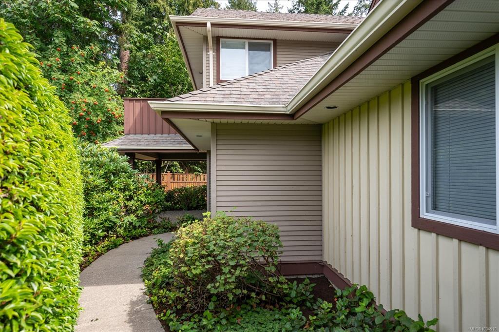 340 Young St, 1034510, BC,