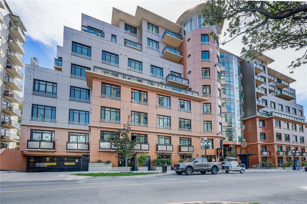 1029 View St, 1034537, BC,