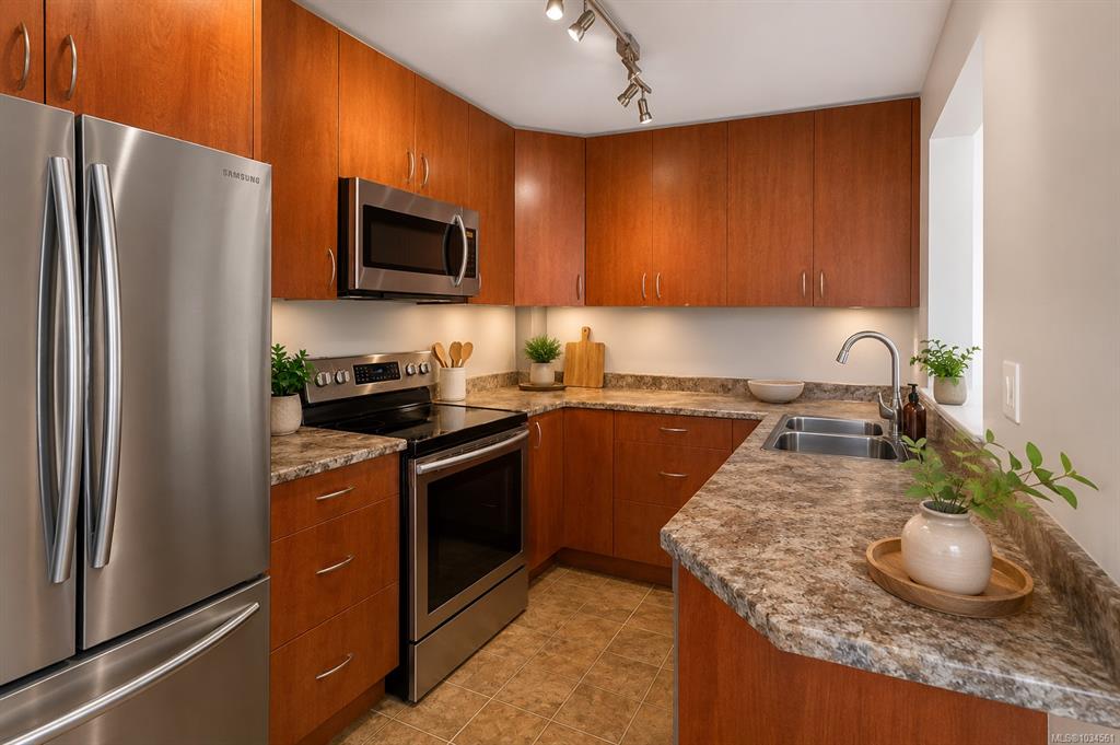 Third View of 3010 Washington Ave, Victoria, BC, V9A 1P6