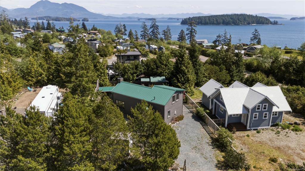 Fourth View of 1118 Sixth Ave, Ucluelet, BC, V0R 3A0