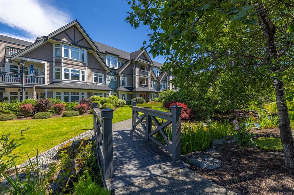 4480 Chatterton Way, 1034610, BC,