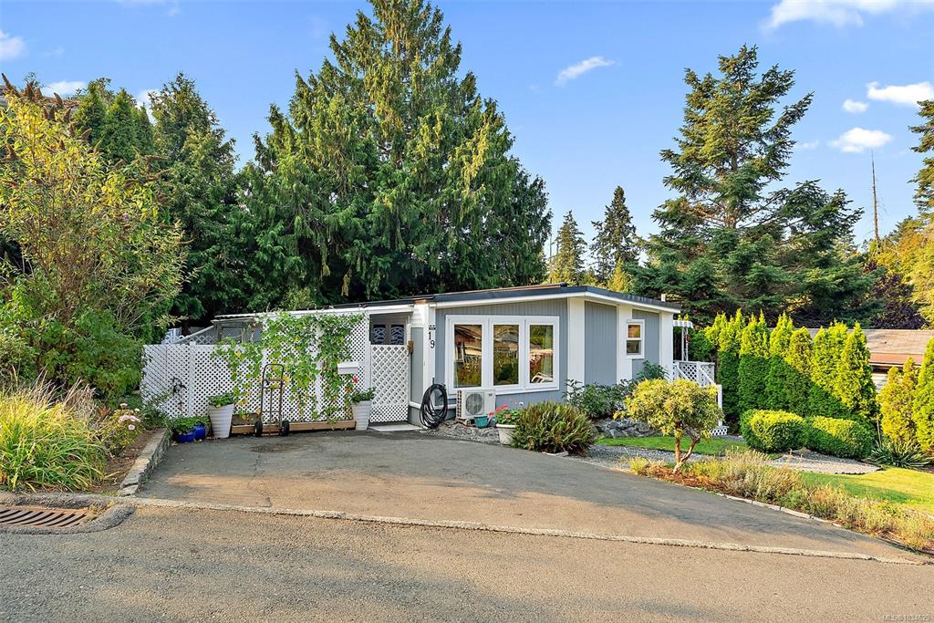 2587 Selwyn Rd, 1034629, BC,