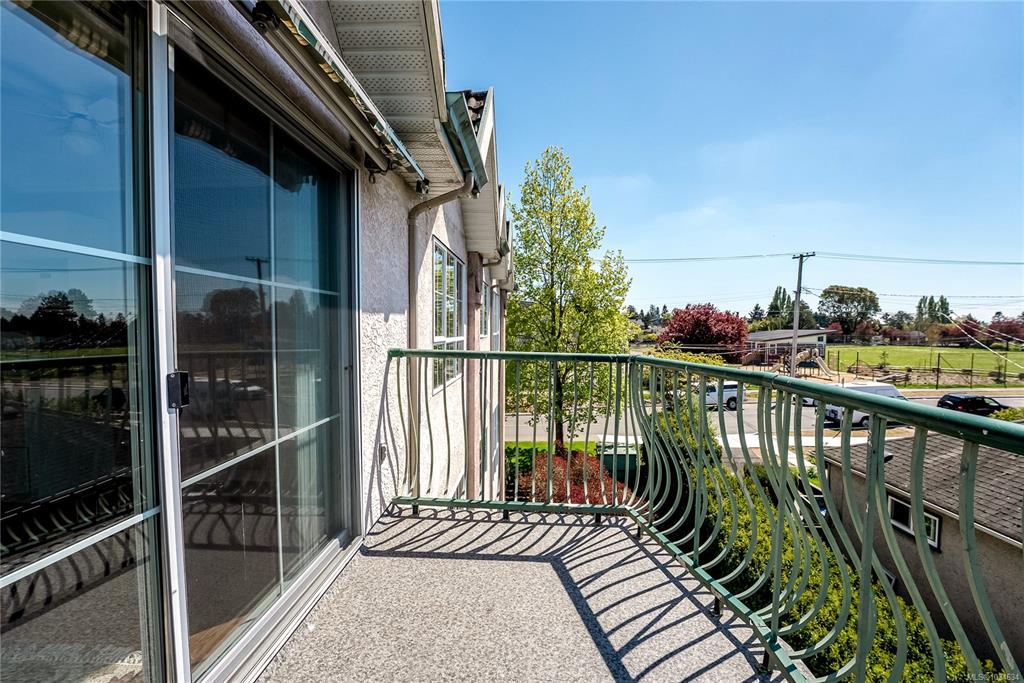 Fourth View of 3133 Tillicum Rd, Montague House, Saanich, BC, V9A 2B4