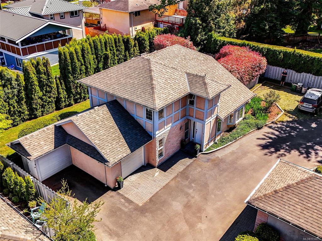 1809 Mckenzie Ave, 1034670, BC,