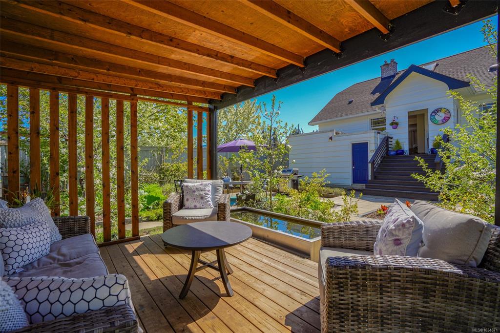 4621 Strathern St, 1034671, BC,