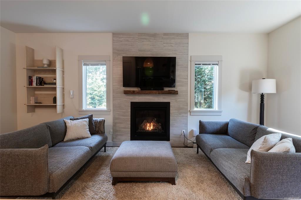 Fourth View of 2398 Lund Rd, View Royal, BC, V9B 6V5