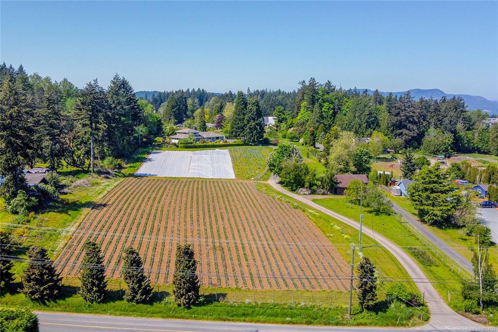 Third View of 6454 Oldfield Rd, Central Saanich, BC, V8M 1X8