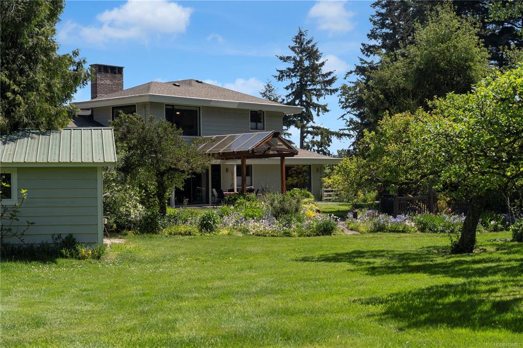 Fourth View of 6454 Oldfield Rd, Central Saanich, BC, V8M 1X8