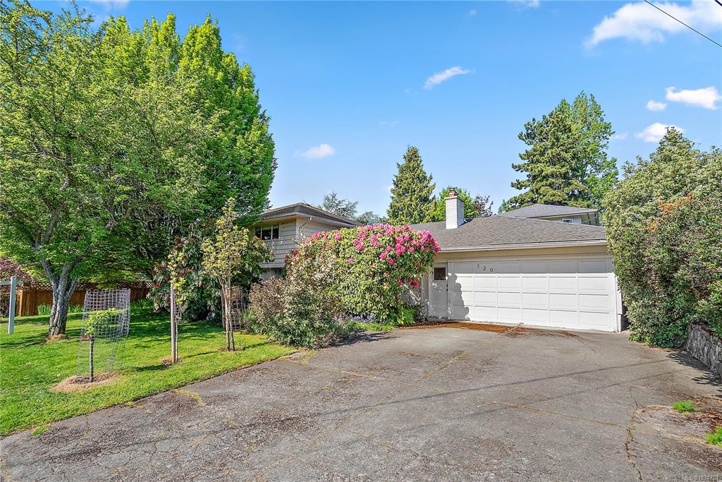 726 Rockheights Ave, 1034724, BC,