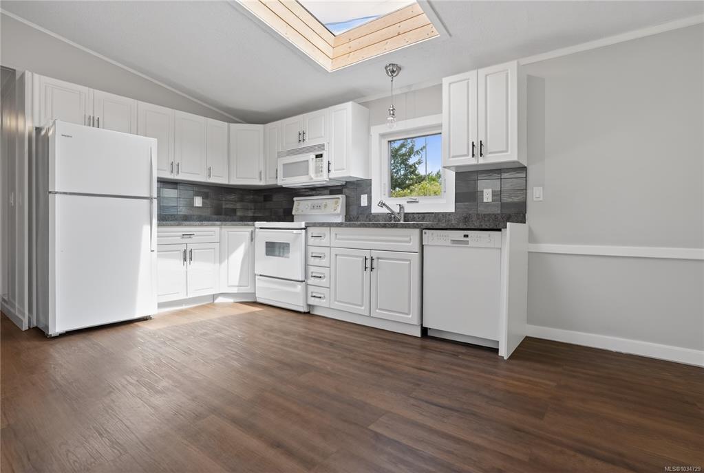 Fourth View of 1330 Birchwood Rd, Ladysmith, BC, V9G 1R5