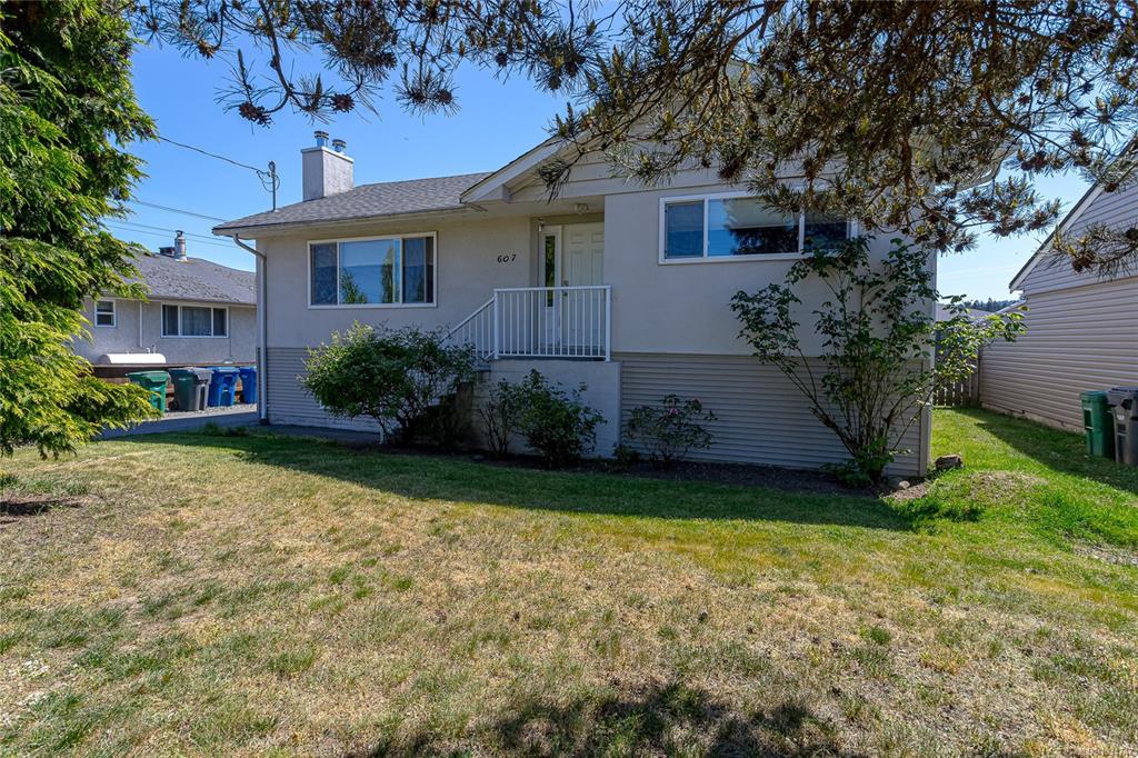 607 Fifth St, 1034747, BC,