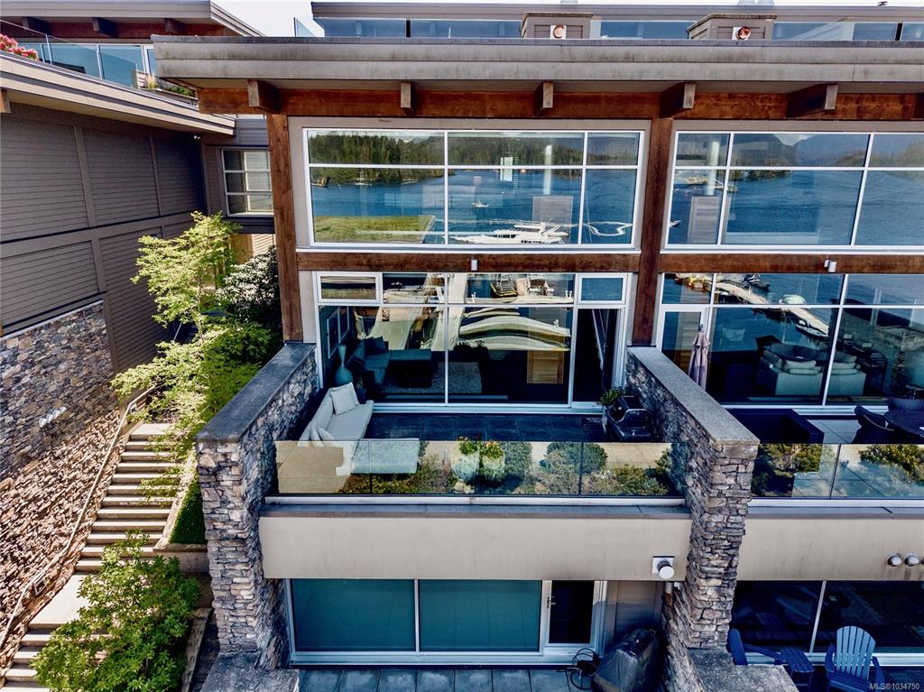 368 Main St, 1034750, BC,