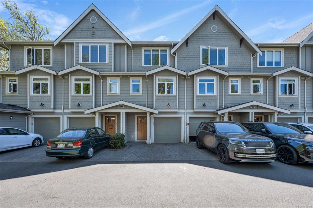 2918 Shelbourne St, 1034752, BC,