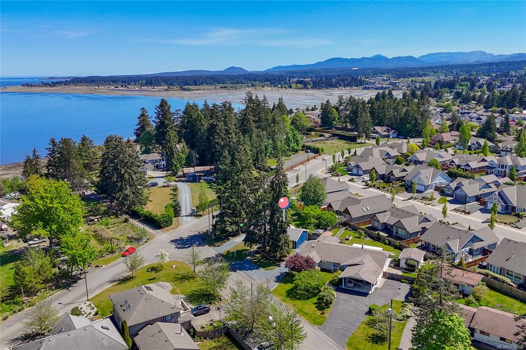 610 Chinook Ave, 1034763, BC,