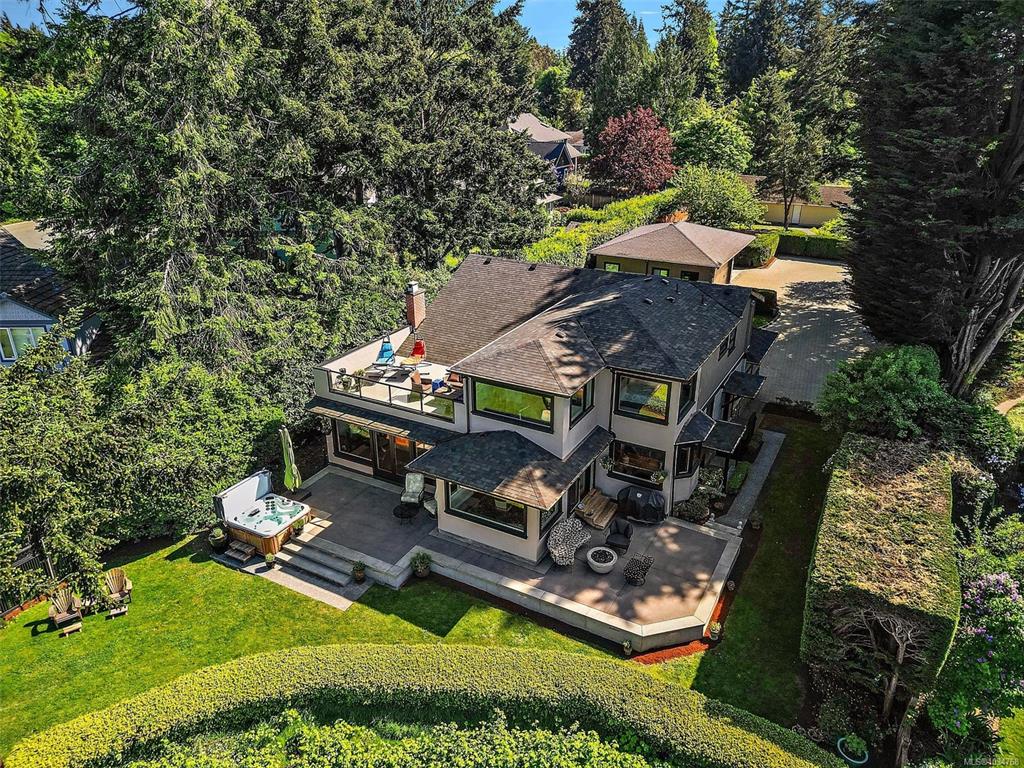 Third View of 4561 Bissenden Pl, Saanich, BC, V8N 3K5