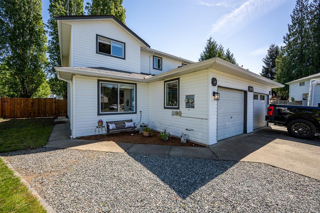 Second View of 170 Malcolm Pl, Courtenay, BC, V9N 8X8