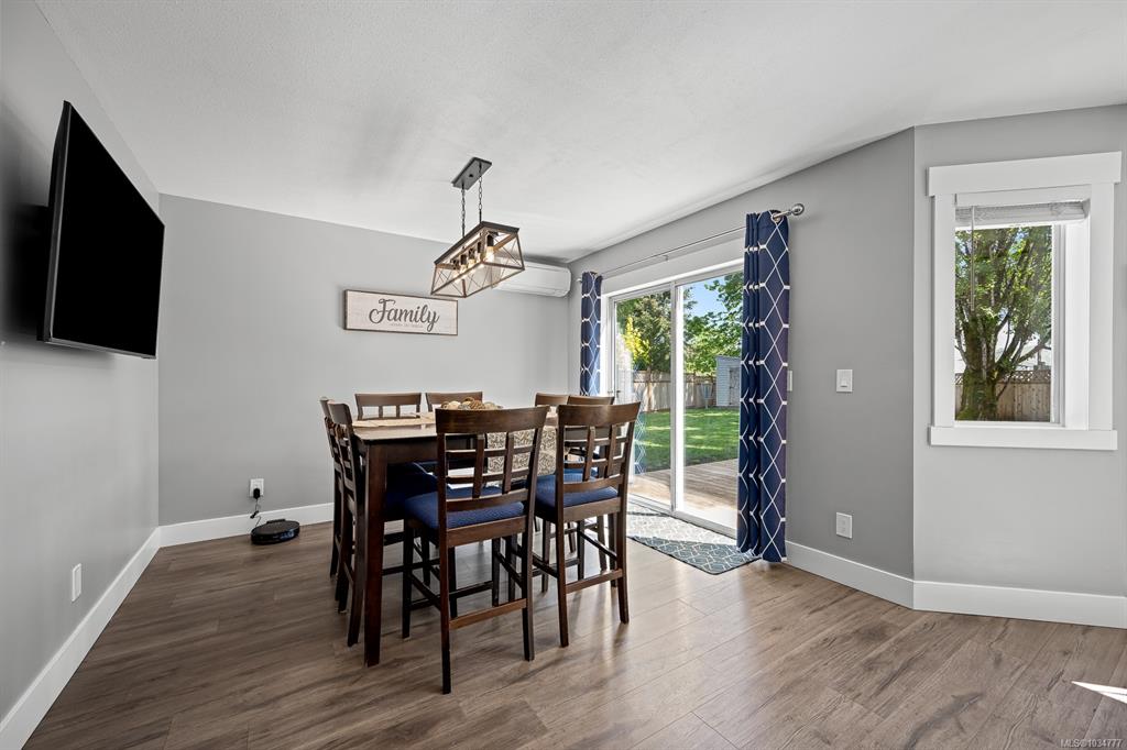 Fifth View of 170 Malcolm Pl, Courtenay, BC, V9N 8X8