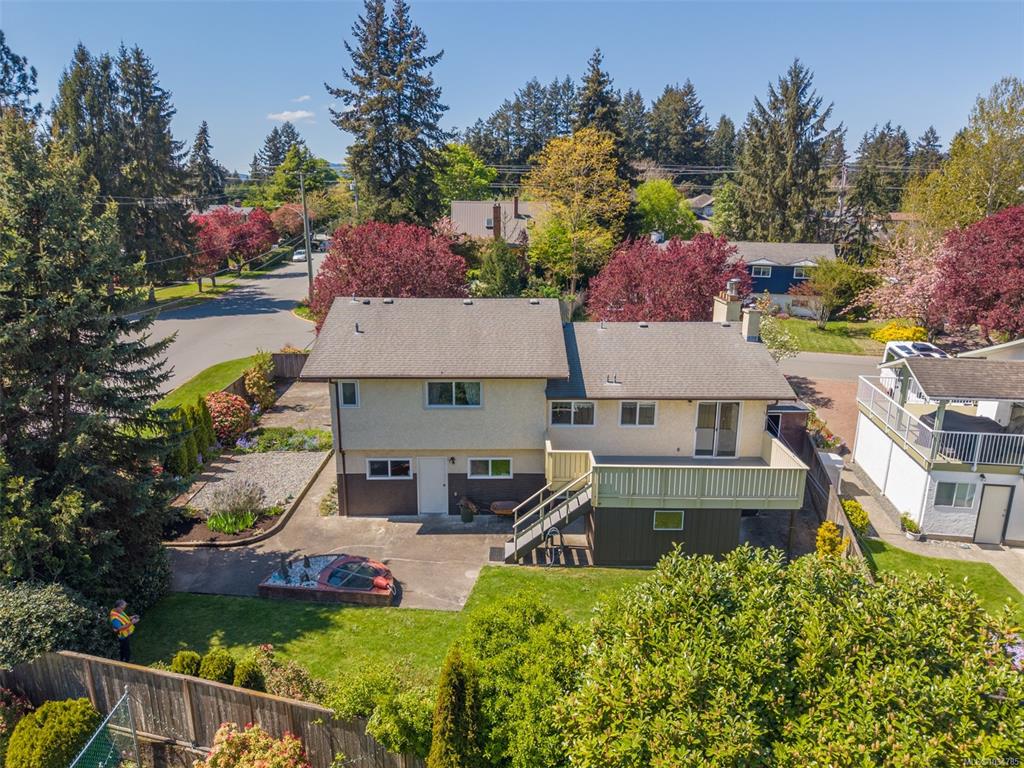 Fifth View of 7739 Bruce Gordon Pl, Central Saanich, BC, V8M 1L6