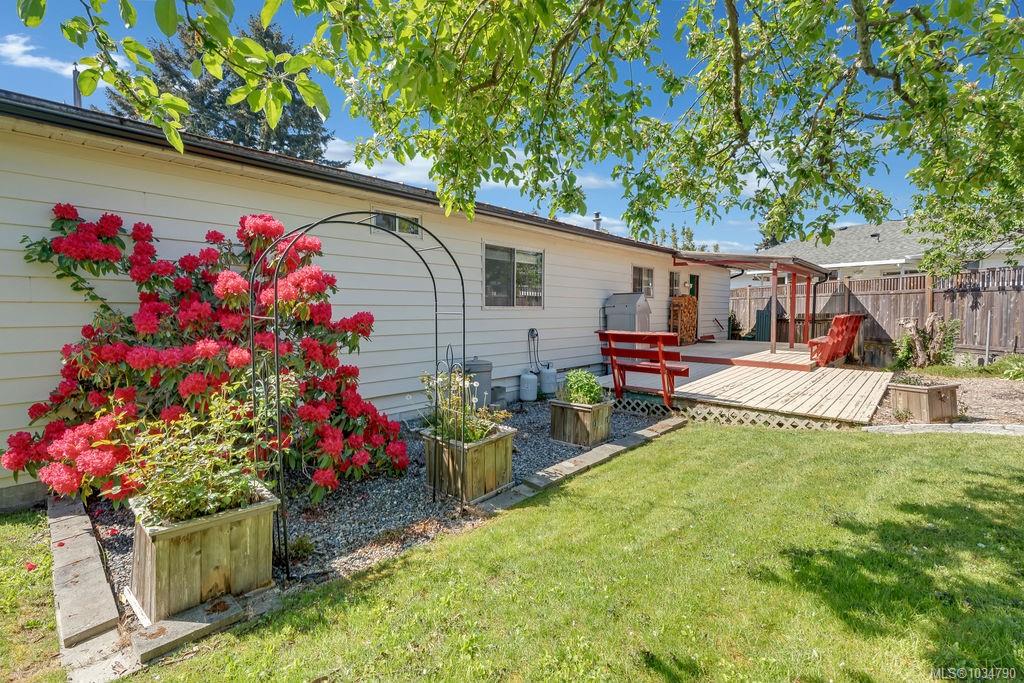 Third View of 504 Wilrose Pl, Ladysmith, BC, V9G 1P3