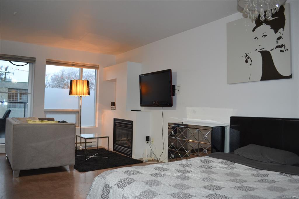 Third View of 932 Johnson St, Victoria, BC, V8V 3N4