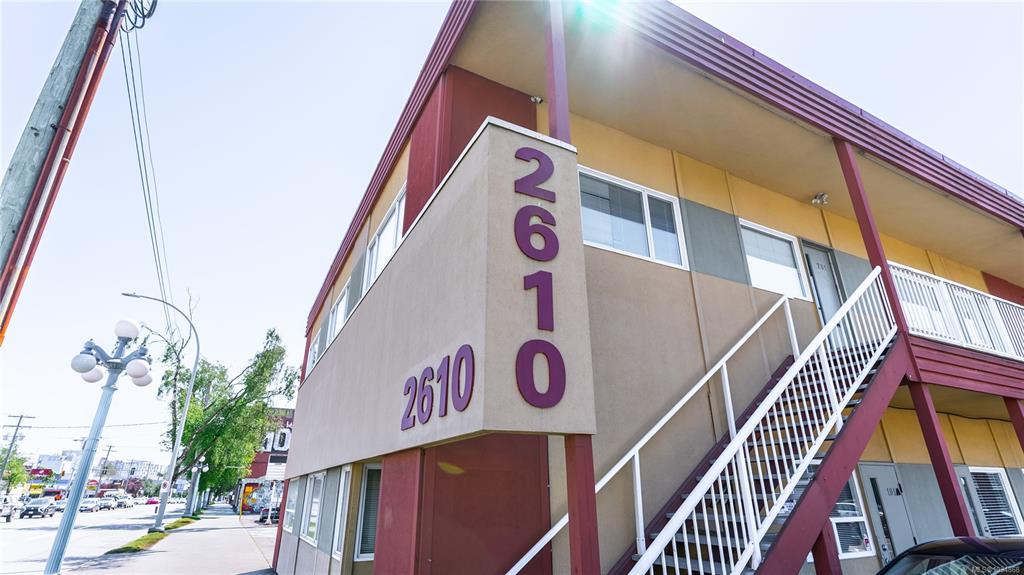 2610 Douglas St, 1034868, BC,