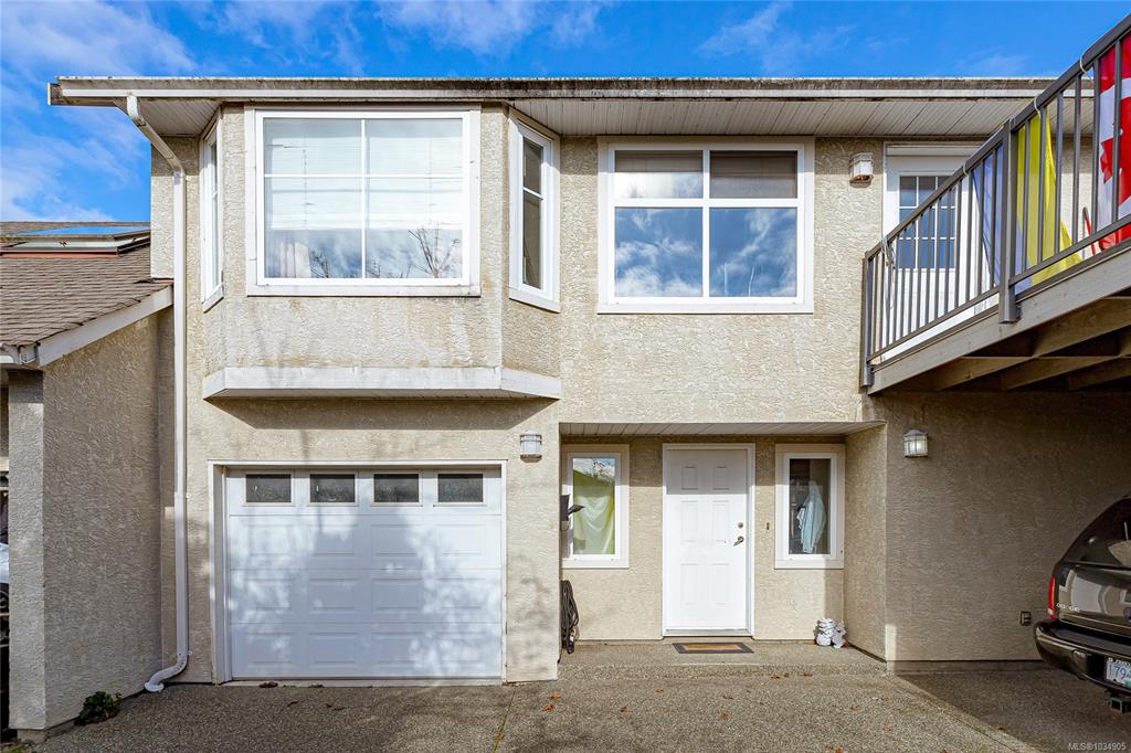 Second View of 485 Sturdee St, Esquimalt, BC, V9A 6R2