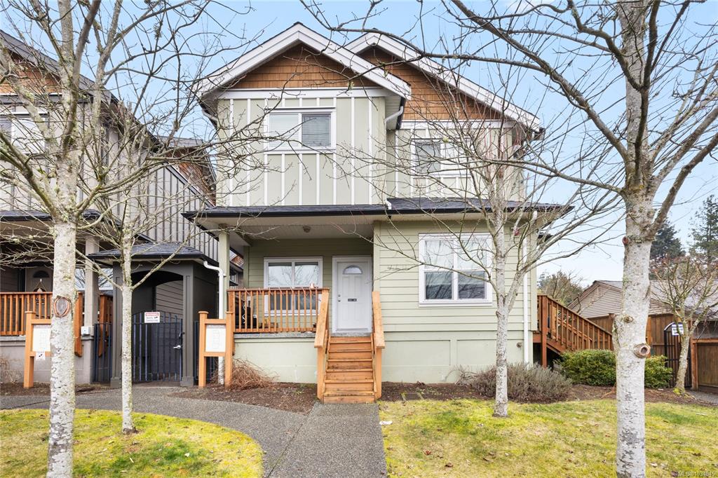 582 Rosehill St, 1034945, BC,