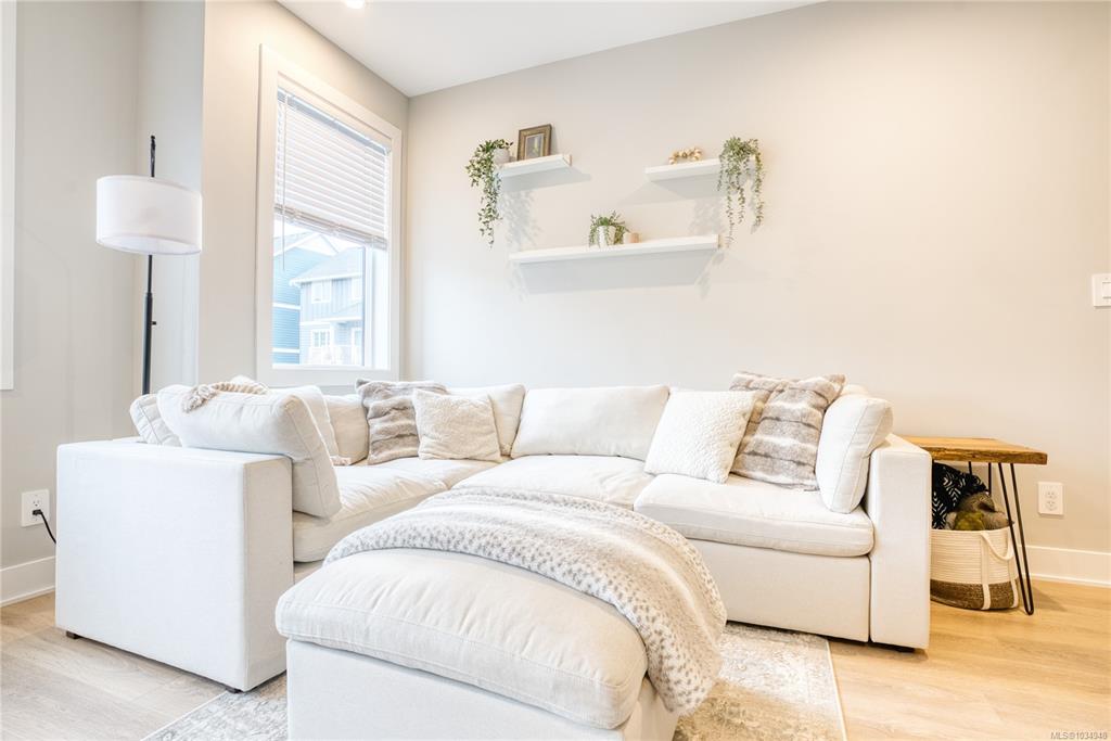 Third View of 2816 Aster Crt, Langford, BC, V9B 7A7