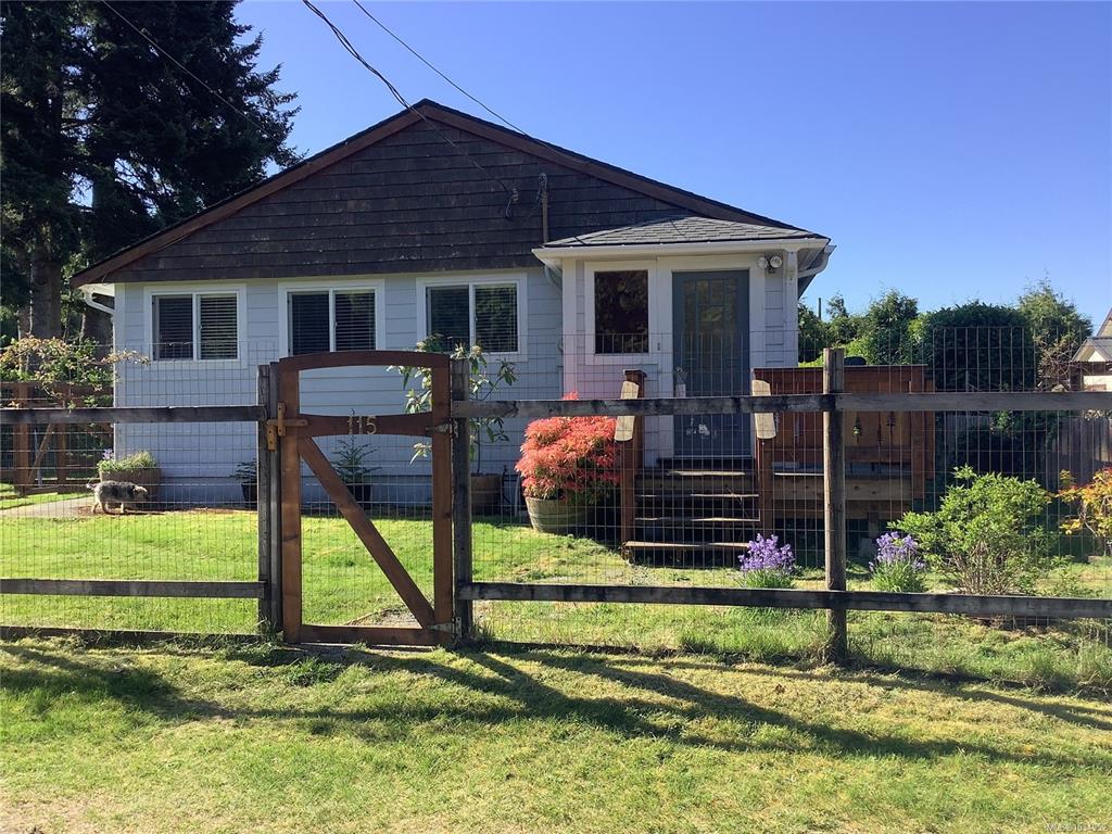 115 Rupert Ave, 1034952, BC,