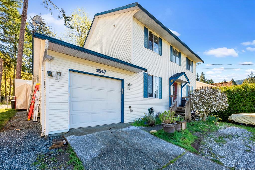 2547 Davidson Rd, 1034955, BC,